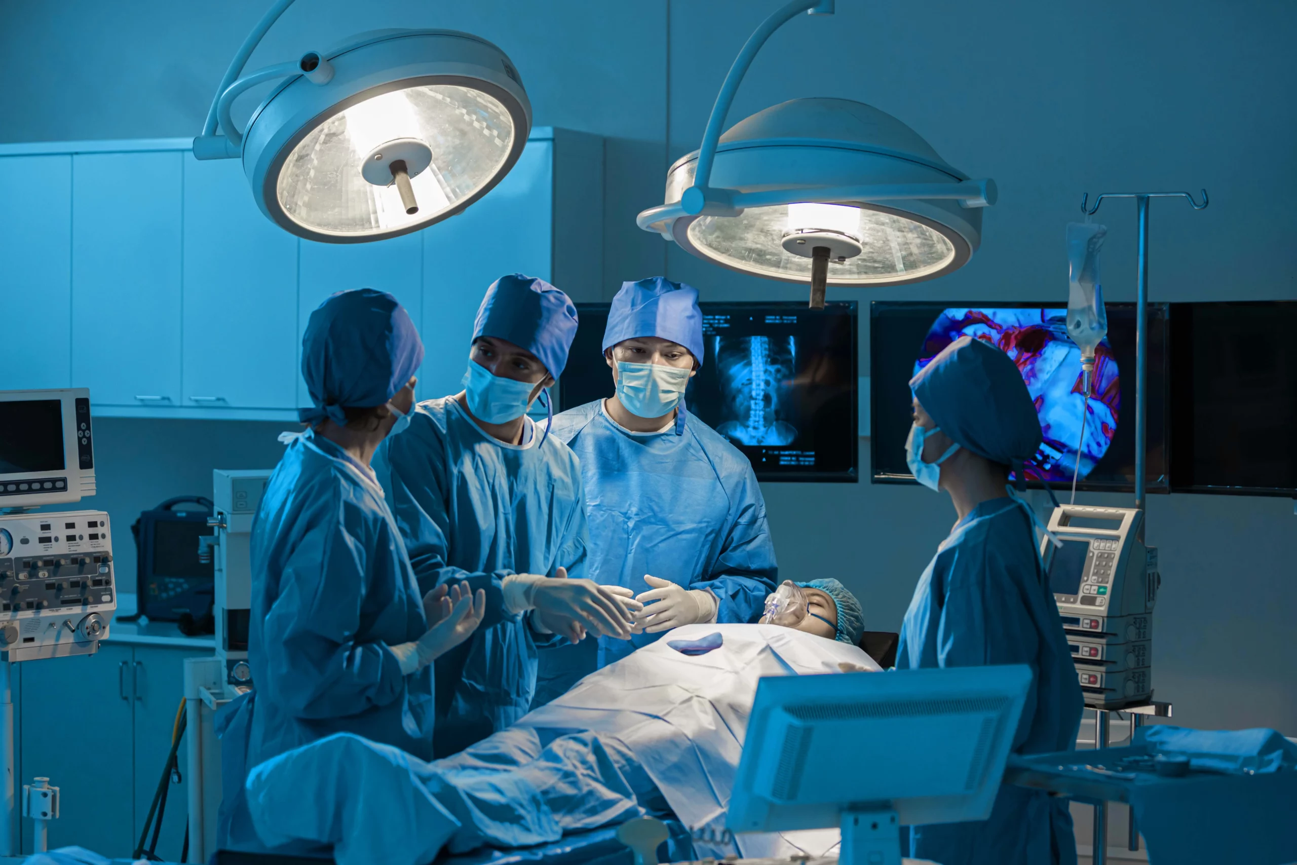 Equipo-de-cirugia-general